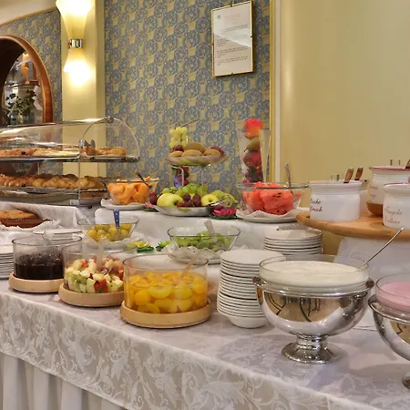 Bristol Hotel