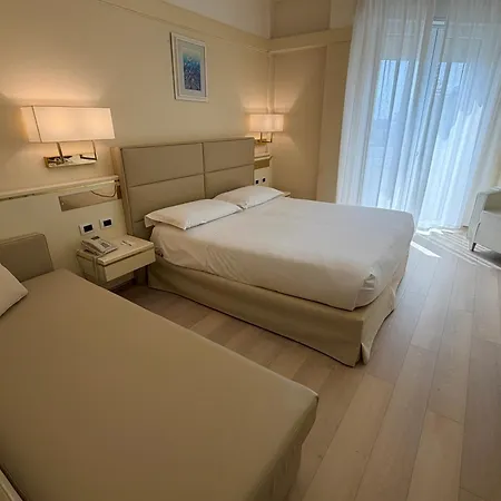 Hotel Bristol 4*