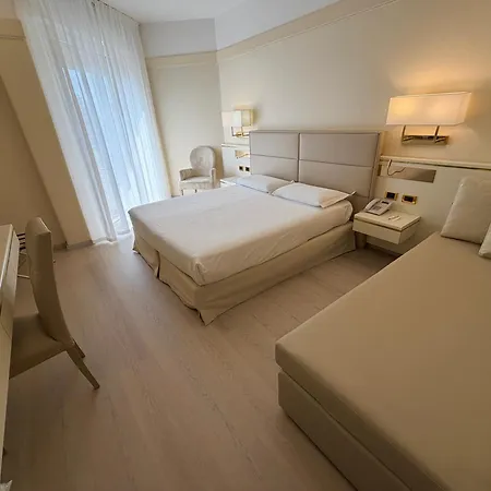 Otel Bristol