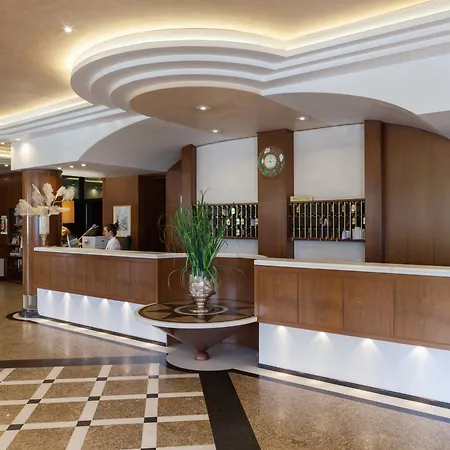 Hotel Bristol 4*