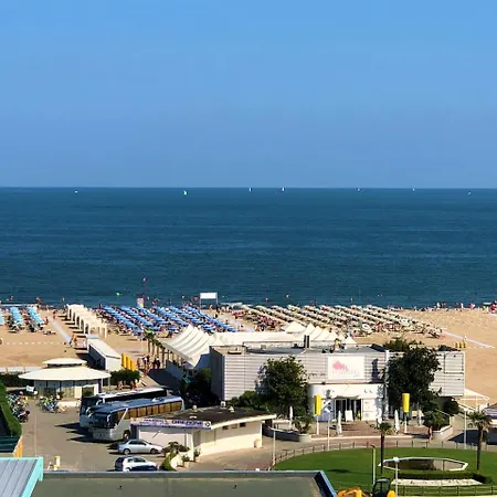 Hotel Bristol 4*